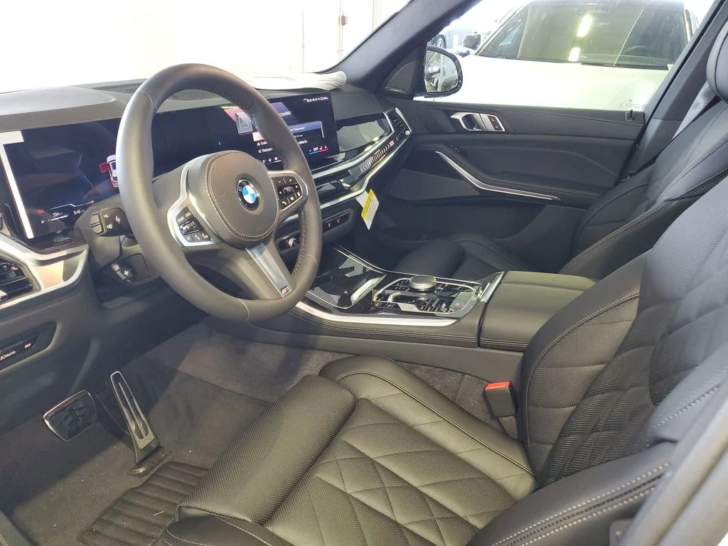 Used 2026 White BMW sDrive40i image 15