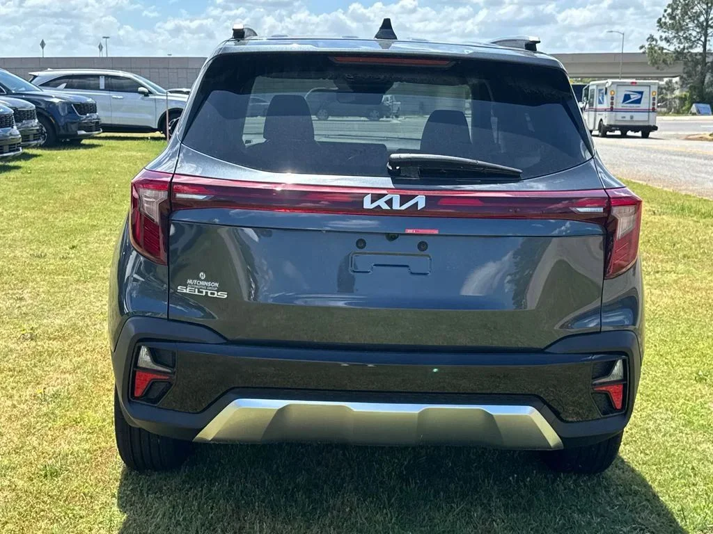 New 2026 Gray Kia S image 6