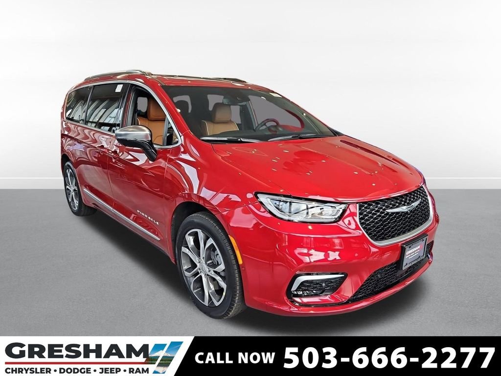 2026 Chrysler Pacifica Pinnacle AWD's photo