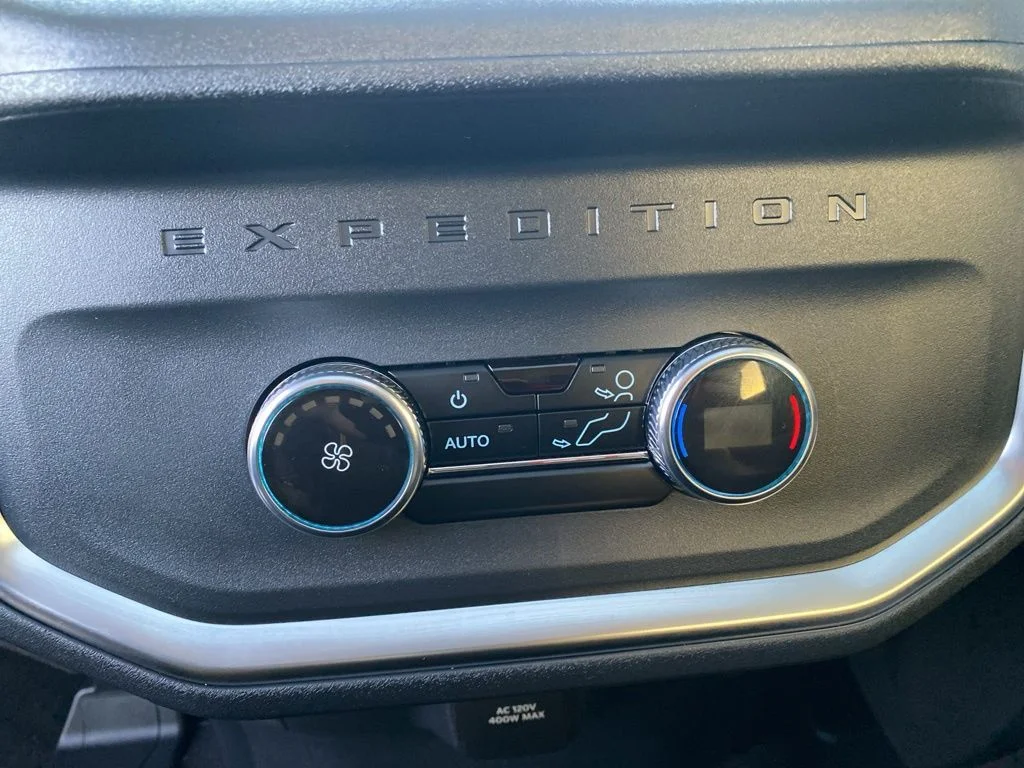 2025 Ford Expedition Active - Photo 42