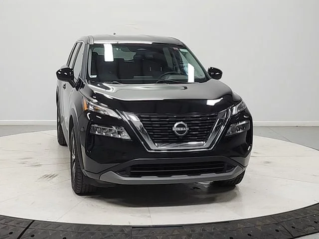Used 2023 Black Nissan SV image 2