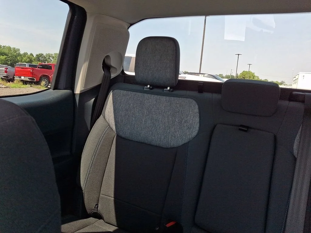 Used 2025 Gray Ford XLT image 52