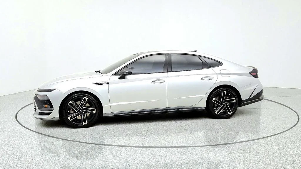 Used 2024 Aero Silver Hyundai N Line 2.5T image 8
