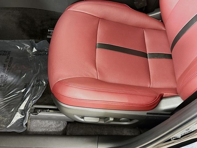 2025 Mazda CX-70 Premium Package - Photo 18