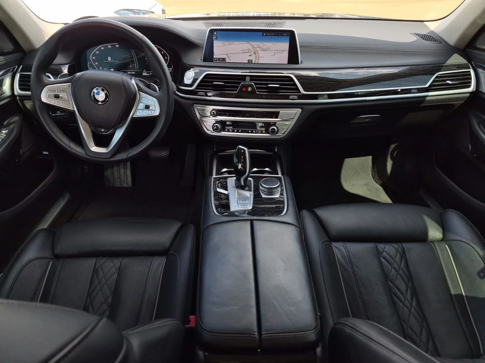 Used 2022 Black Sapphire Metallic BMW 740i image 20