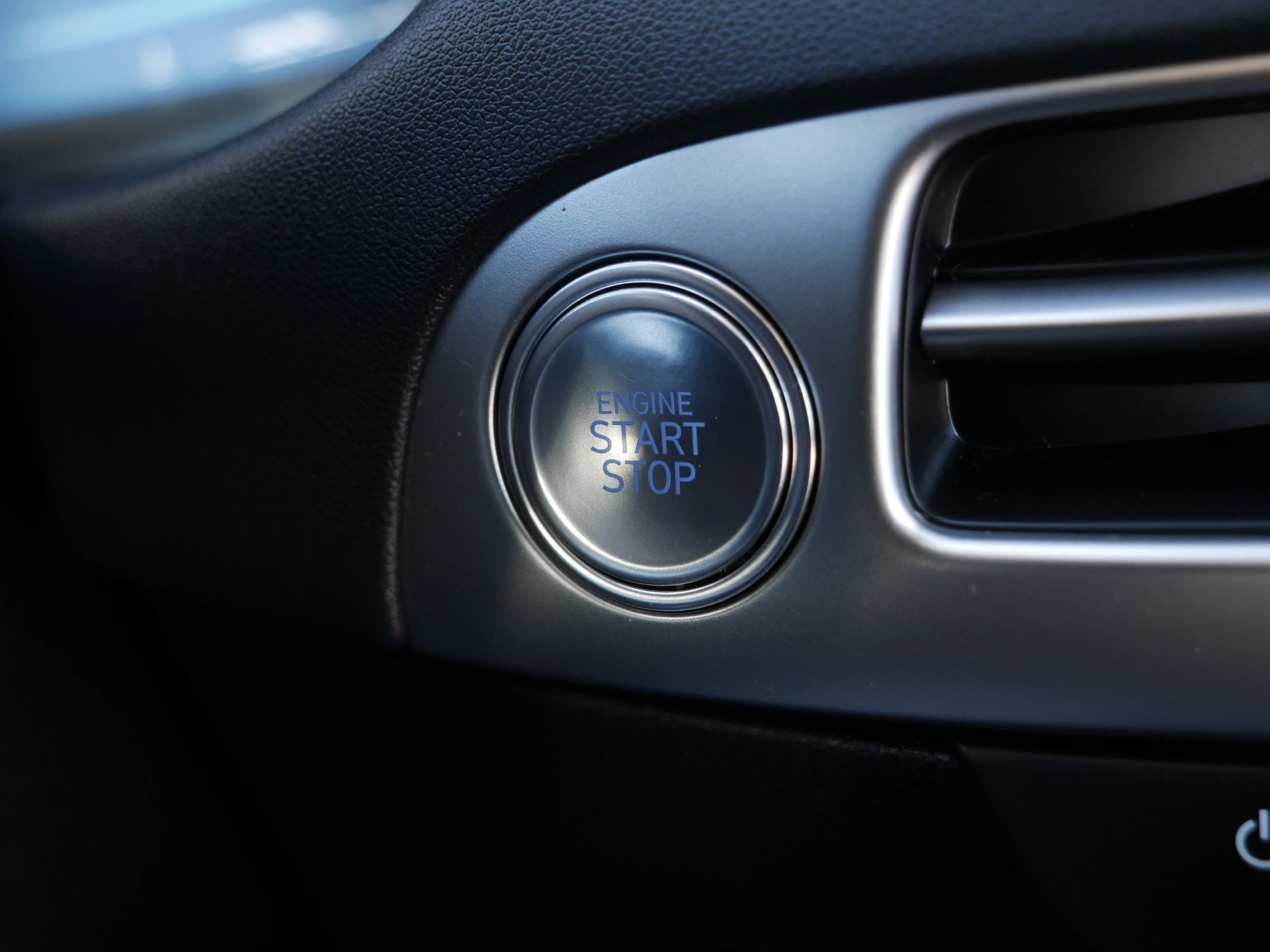 Certified Used 2025 Typhoon Silver Hyundai SEL image 29