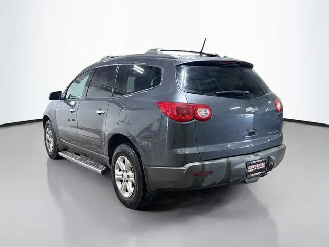 Used 2012 Cyber Gray Metallic Chevrolet LS image 8