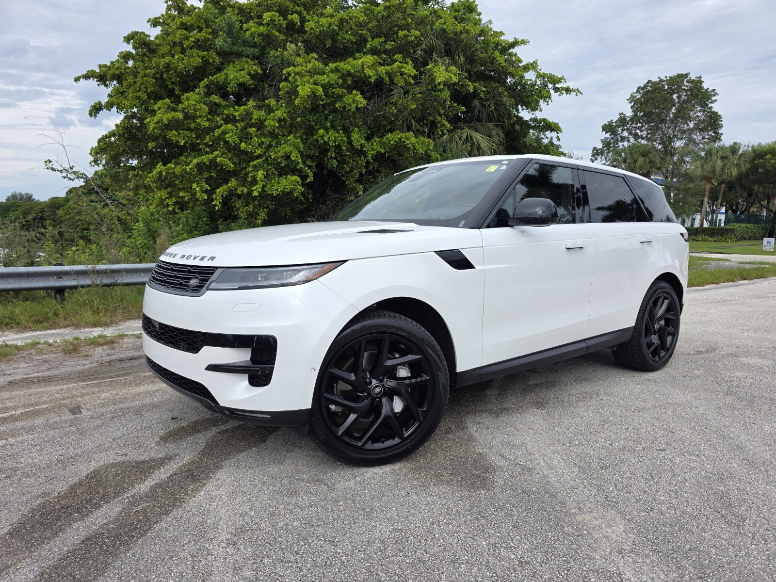 2024 Land Rover Range Rover Sport