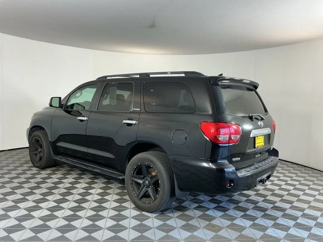 Used 2010 Black Toyota Platinum image 6