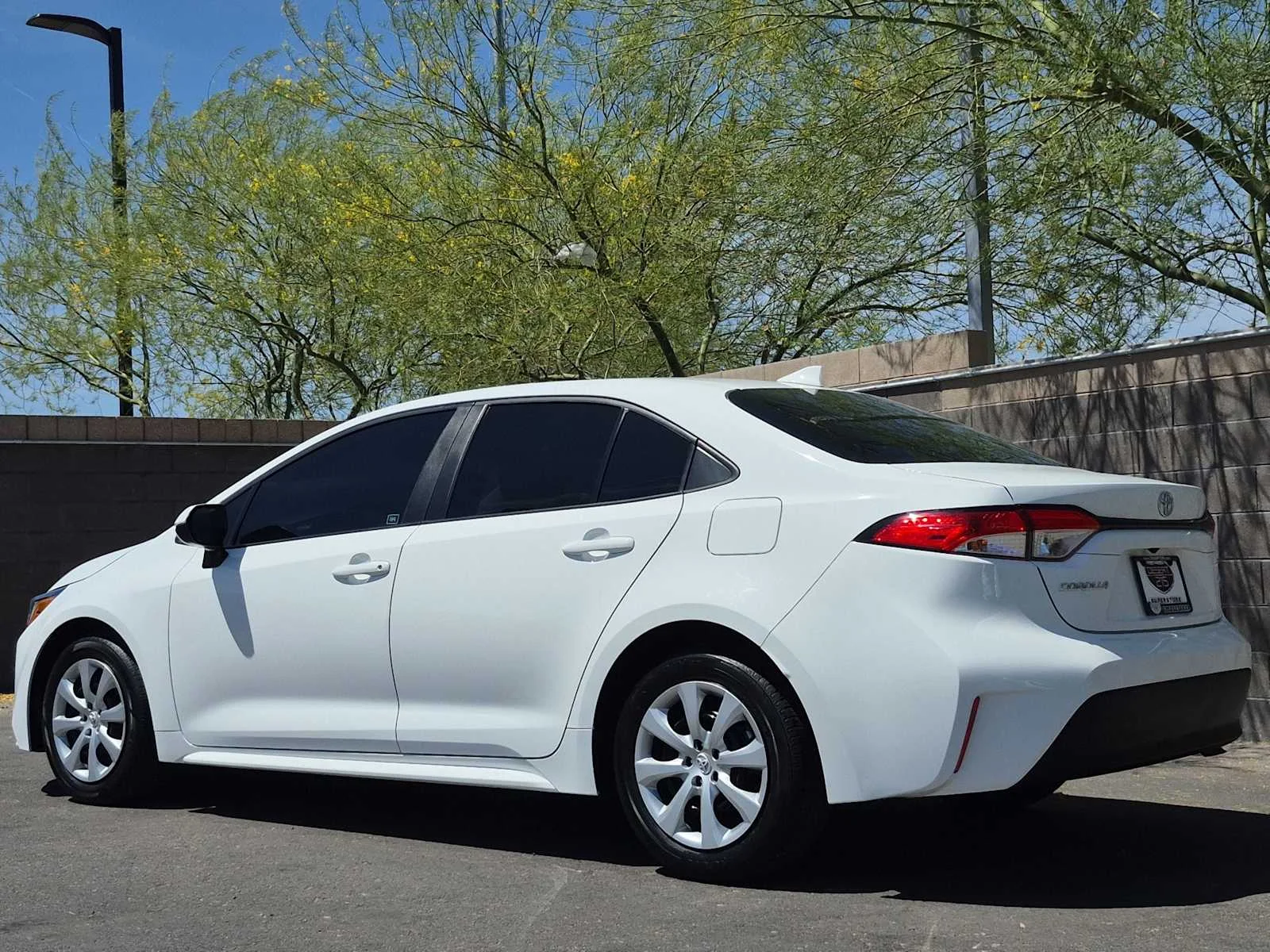Used 2024 Ice Cap Toyota LE image 7