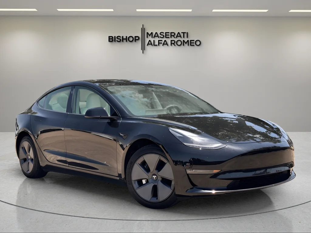 2023 Tesla Model 3 -'s photo