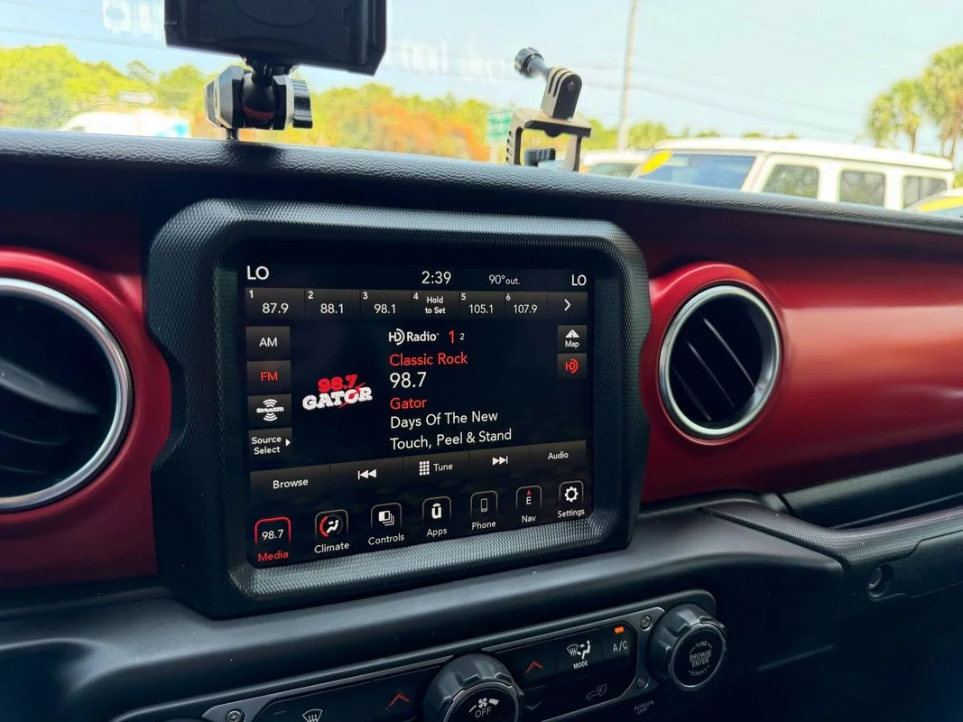 Used 2021  Jeep Rubicon 4x4 image 23