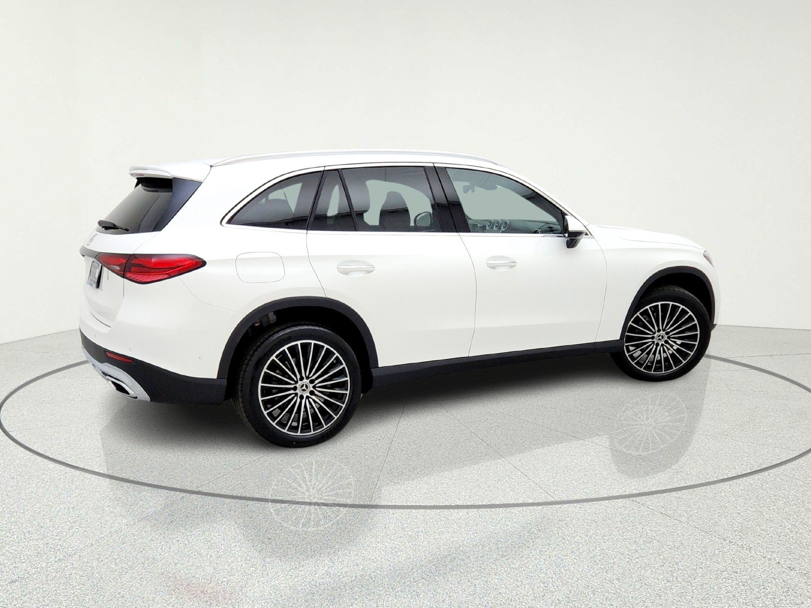 New 2026 Polar White Mercedes-Benz GLC 300 SUV image 8
