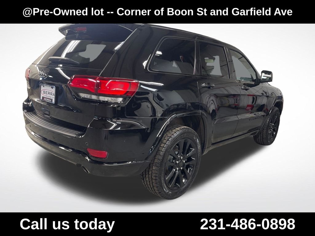 Used 2021 Black Jeep Laredo X image 5