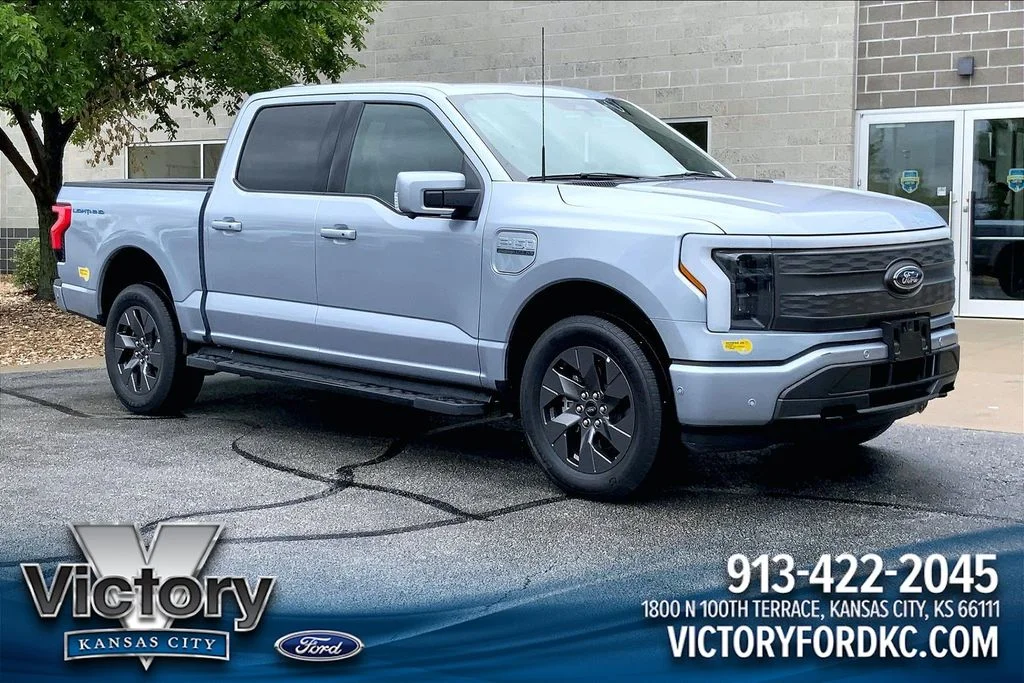 2022 Ford F-150 Lariat 4x4 SuperCrew 5-1/2 Box's photo