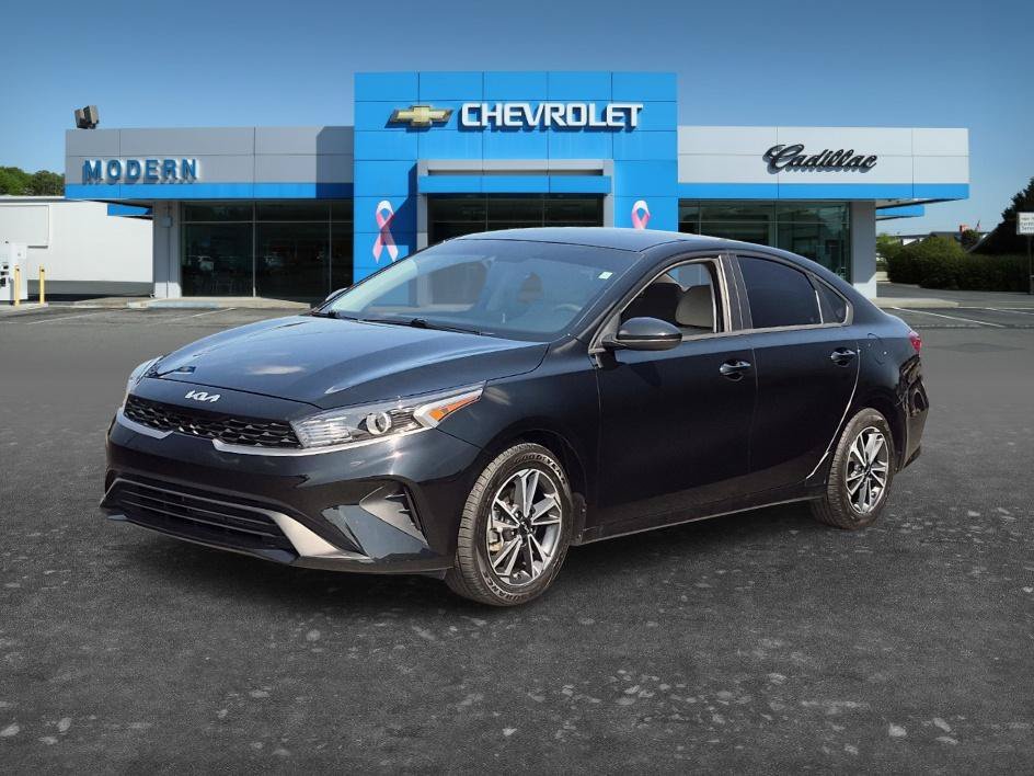 Used 2022 Aurora Black Kia LXS image 1