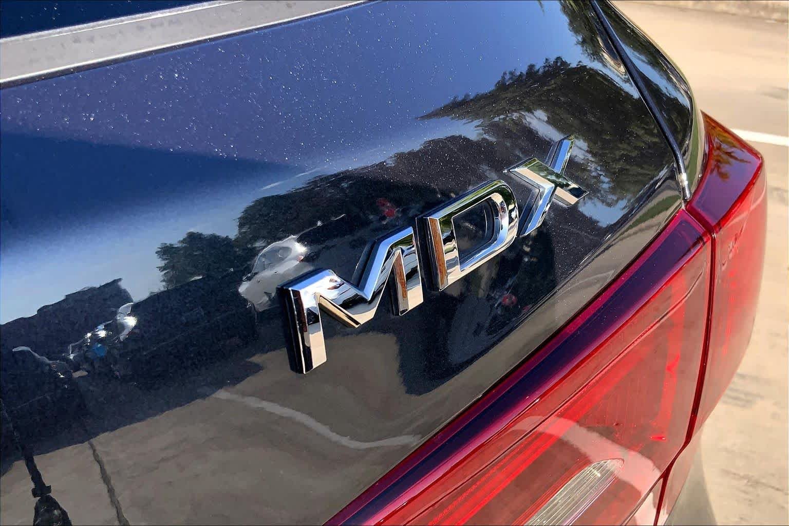 Used 2020 Gunmetal Metallic Acura with Advance Package image 30