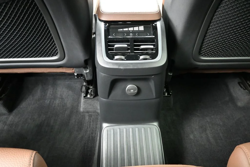 Certified Used 2025 Denim Blue Volvo Core image 15
