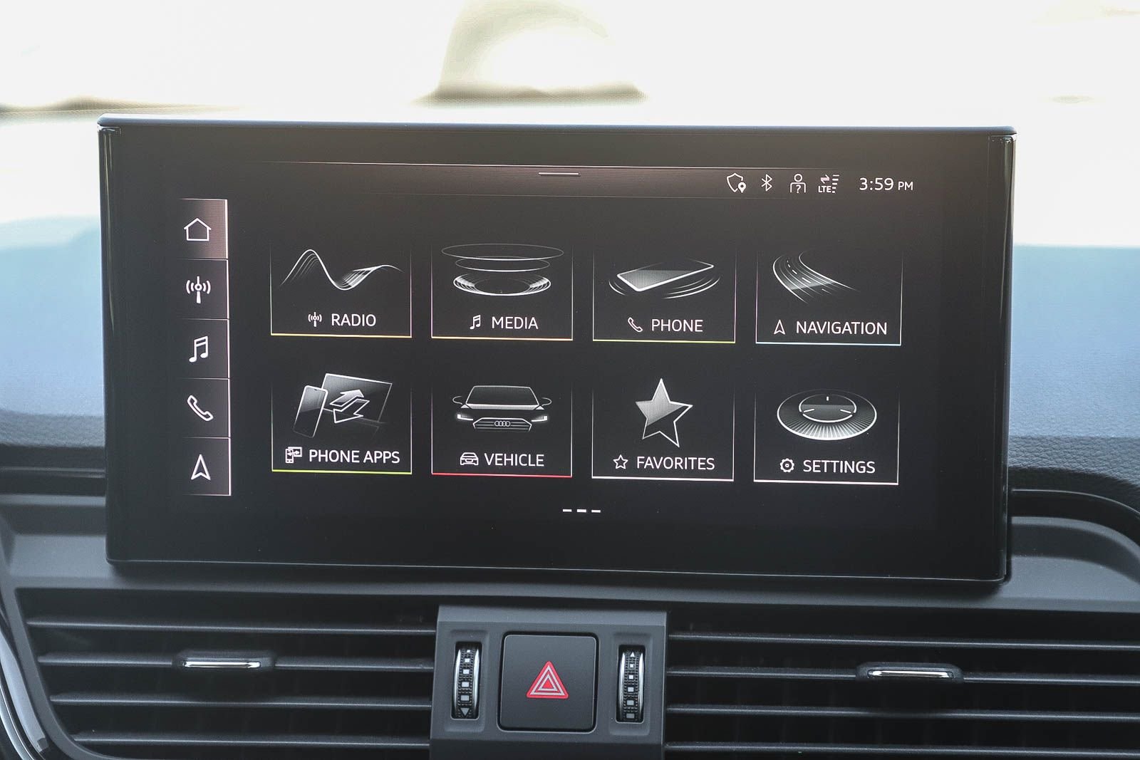 Used 2022 Silver Audi  image 14