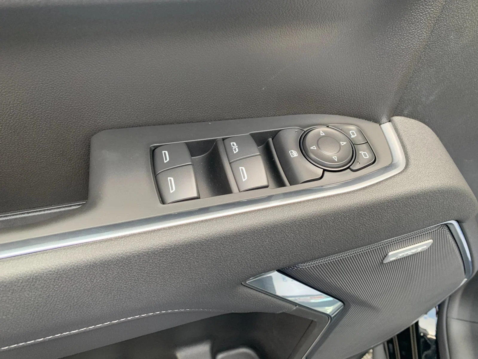 2026 Chevrolet Silverado 1500 LT Trail Boss - Photo 12