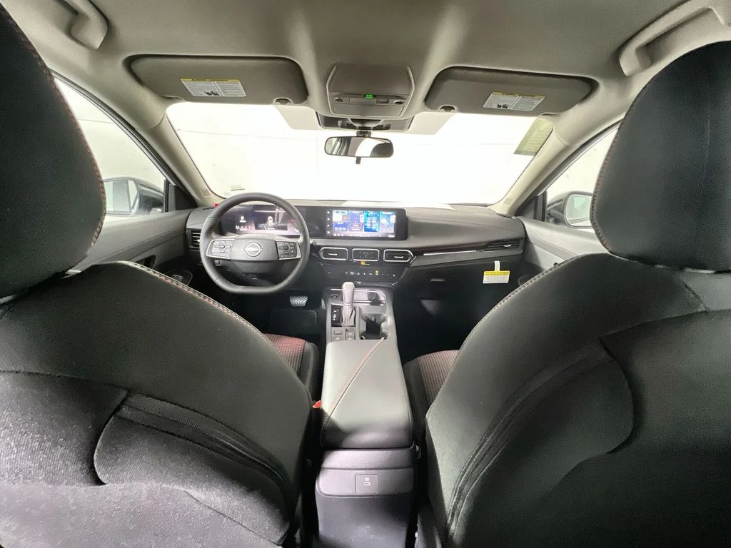 New 2026 White Nissan SR image 21
