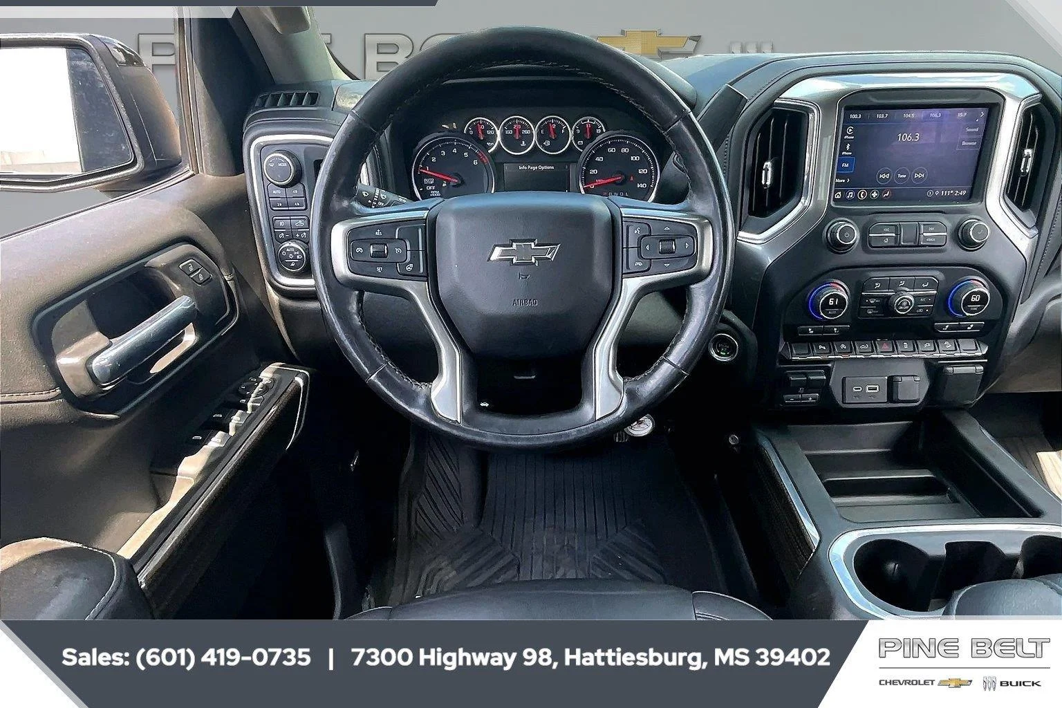 Used 2022 Shadow Gray Metallic Chevrolet RST image 6