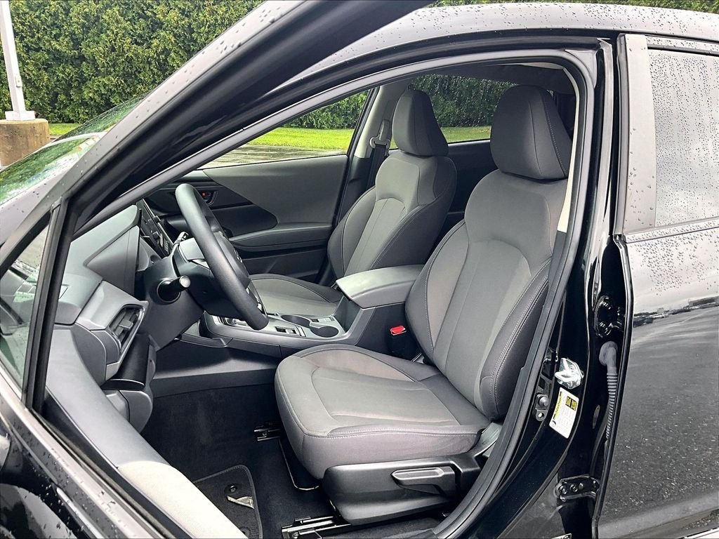Used 2024 Black Subaru Base image 10