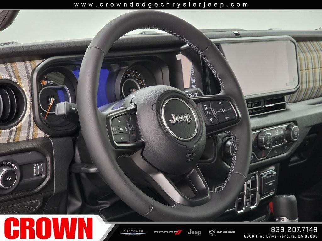 New 2026 Granite Crystal Metallic Clearcoat Jeep 85th Anniversary image 13