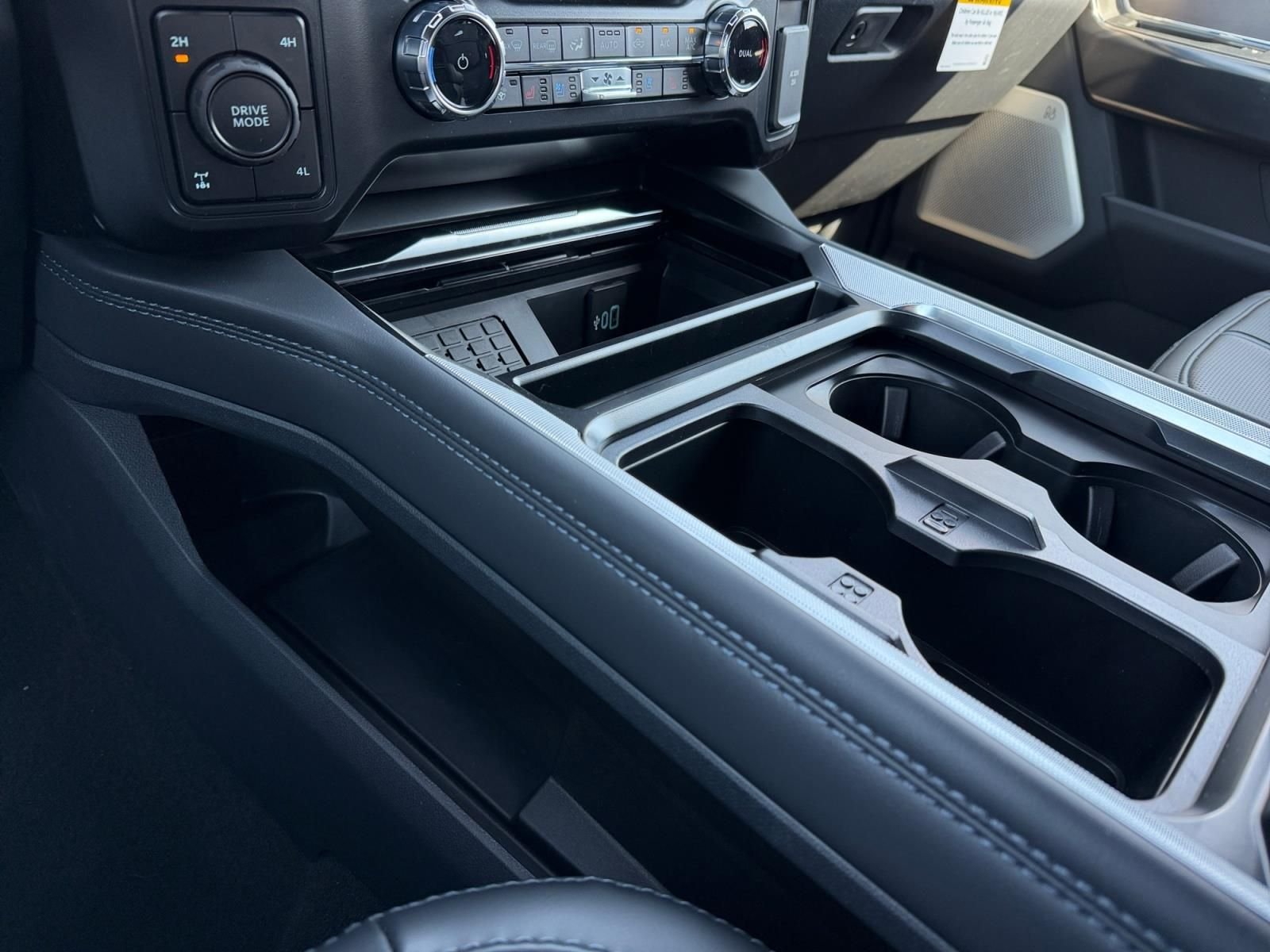 New 2026 Glacier Gray Metallic Tri-Coat Ford F-250® Platinum® image 20