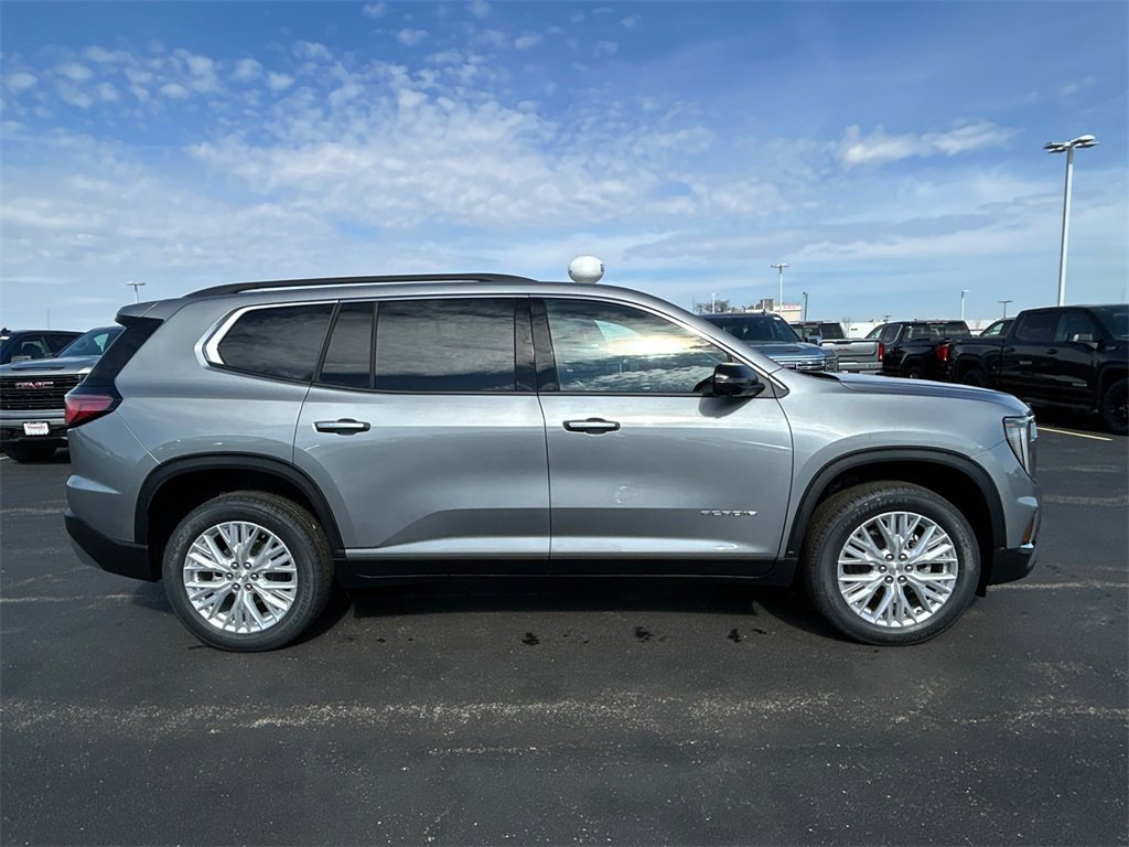 2026 GMC ACADIA - Image 8