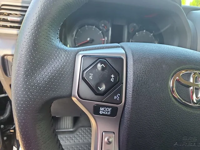 Used 2020 Black Toyota SR5 image 17