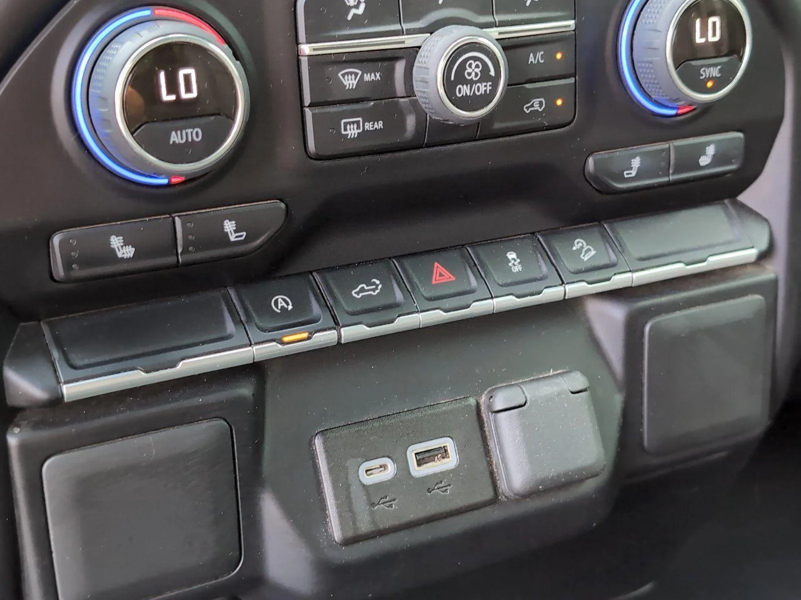Used 2022 Northsky Blue Metallic Chevrolet LT image 24