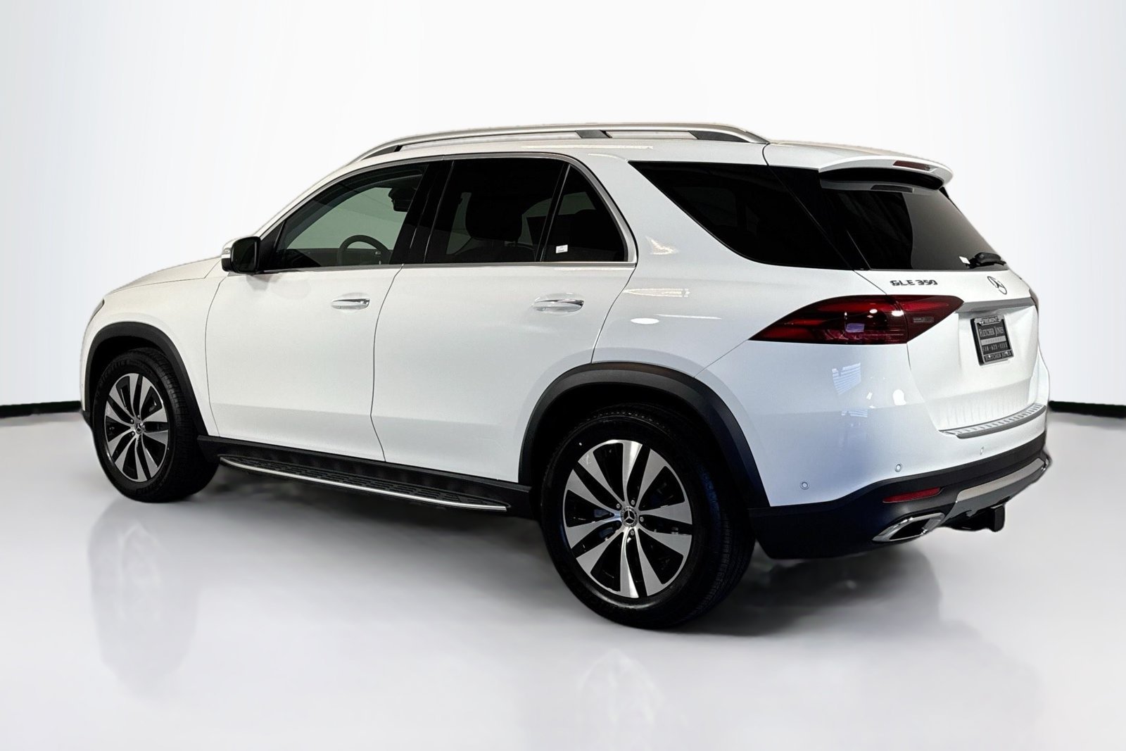 New 2026 Polar White Mercedes-Benz GLE 350 image 7