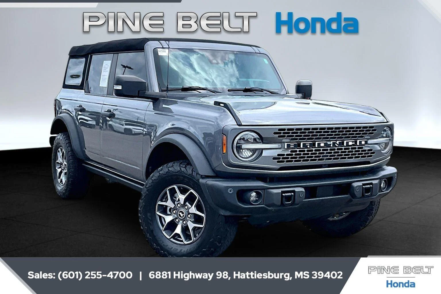 Used 2023 Carbonized Gray Ford Badlands Advanced image 1