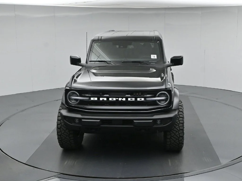 New 2026 Shadow Black Ford Outer Banks image 36