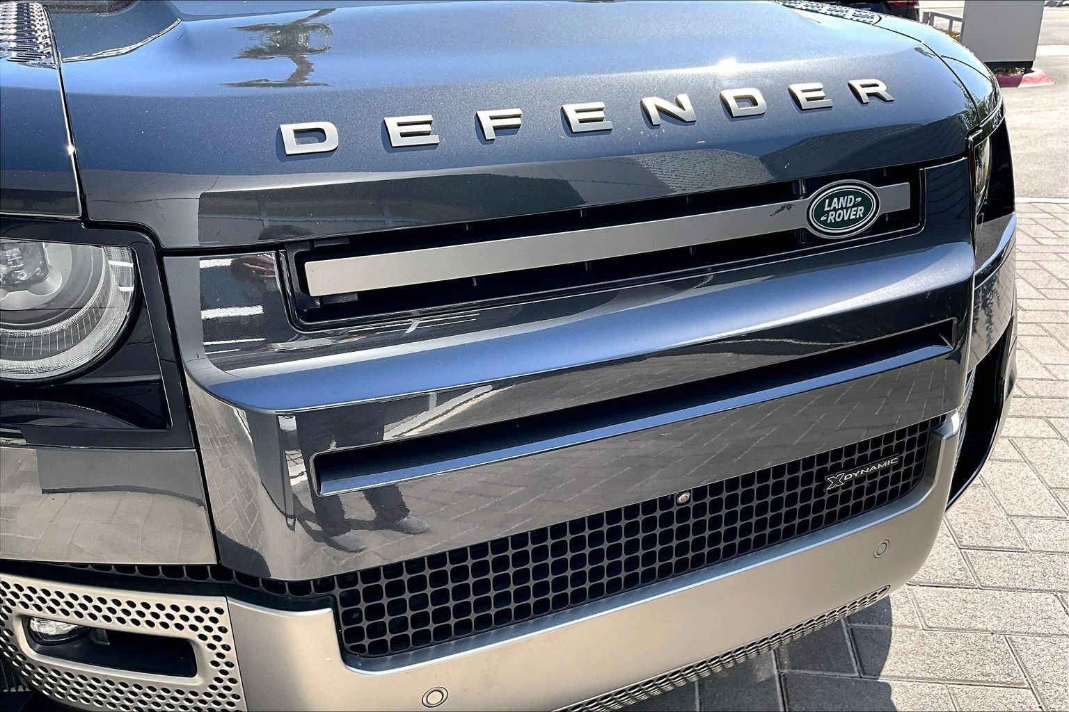 Used 2023 Gray Land Rover X-Dynamic SE image 29