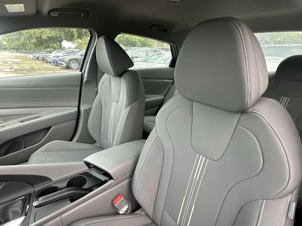 New 2026 Intense Blue Hyundai SEL Sport image 18