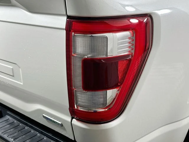 Certified Used 2021 White Ford Lariat image 27