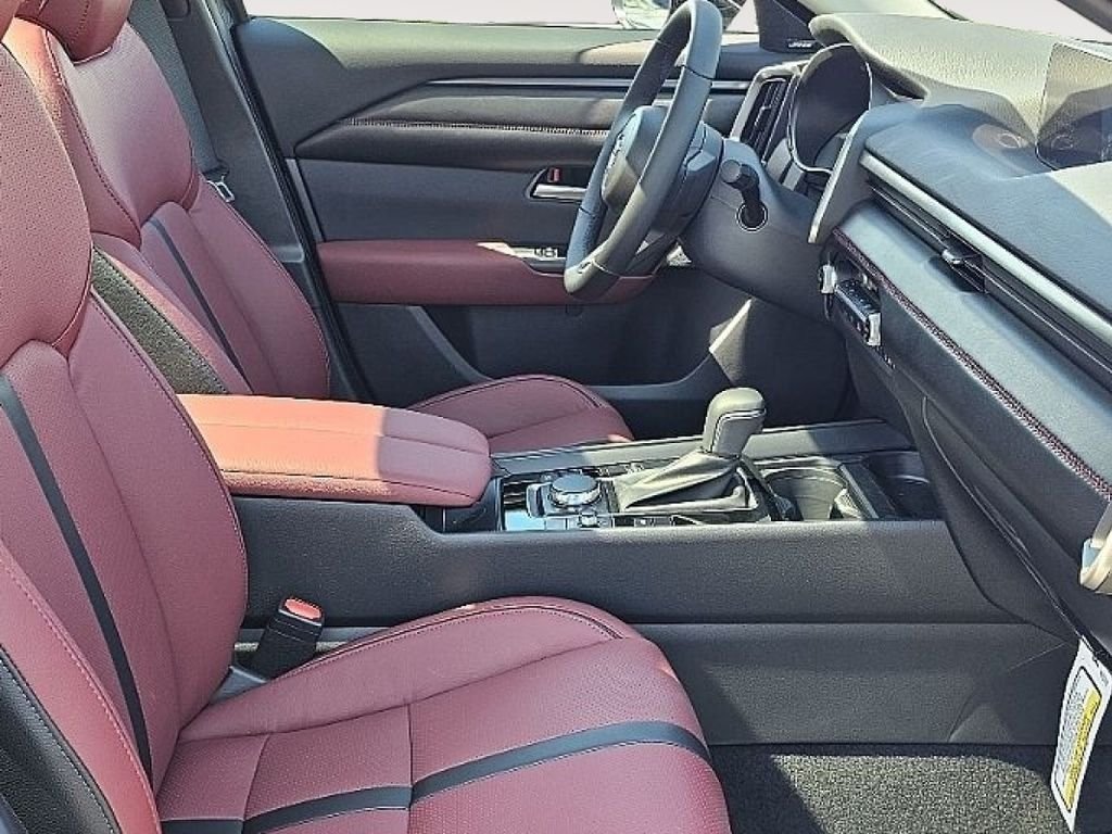 2026 Mazda CX-50 Premium - Photo 16