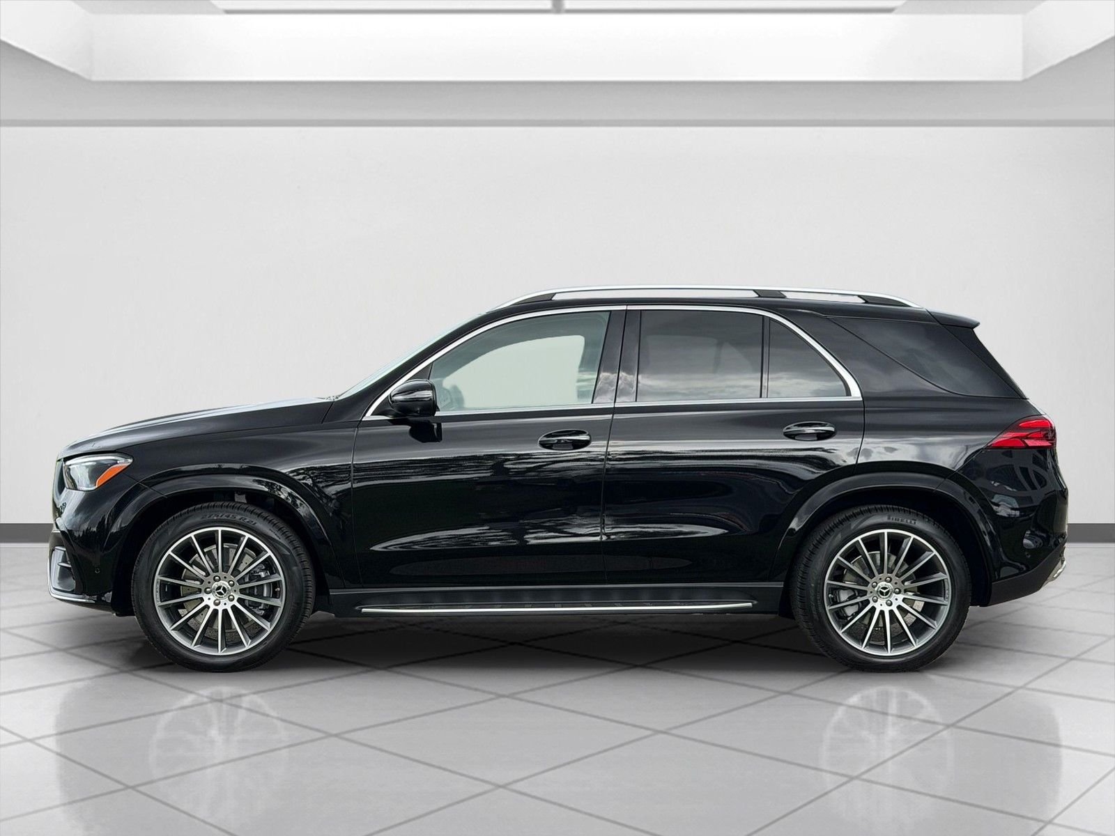 New 2026 Obsidian Black Metallic Mercedes-Benz GLE 450 image 5