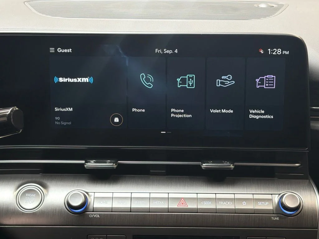 New 2027 Ecotronic Gray Pearl Hyundai SEL Sport image 16