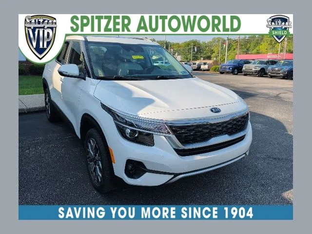 Used 2021 White Kia EX image 1