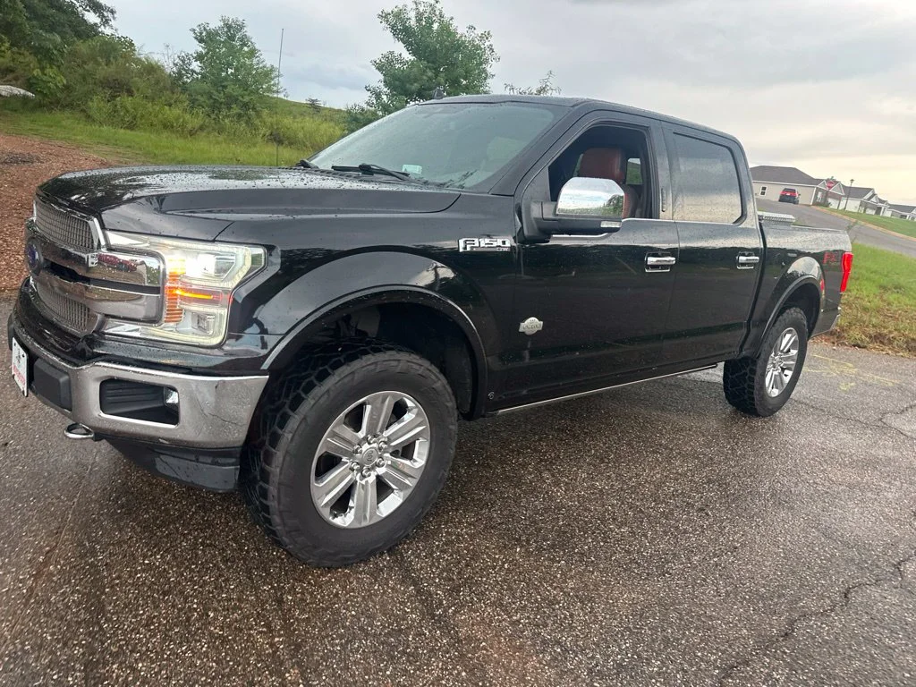 Used 2018 Black Ford King Ranch image 3