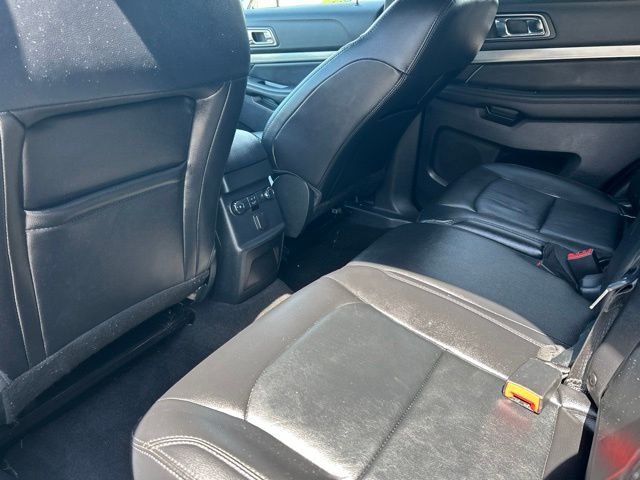 Used 2018 Magnetic Ford XLT image 13