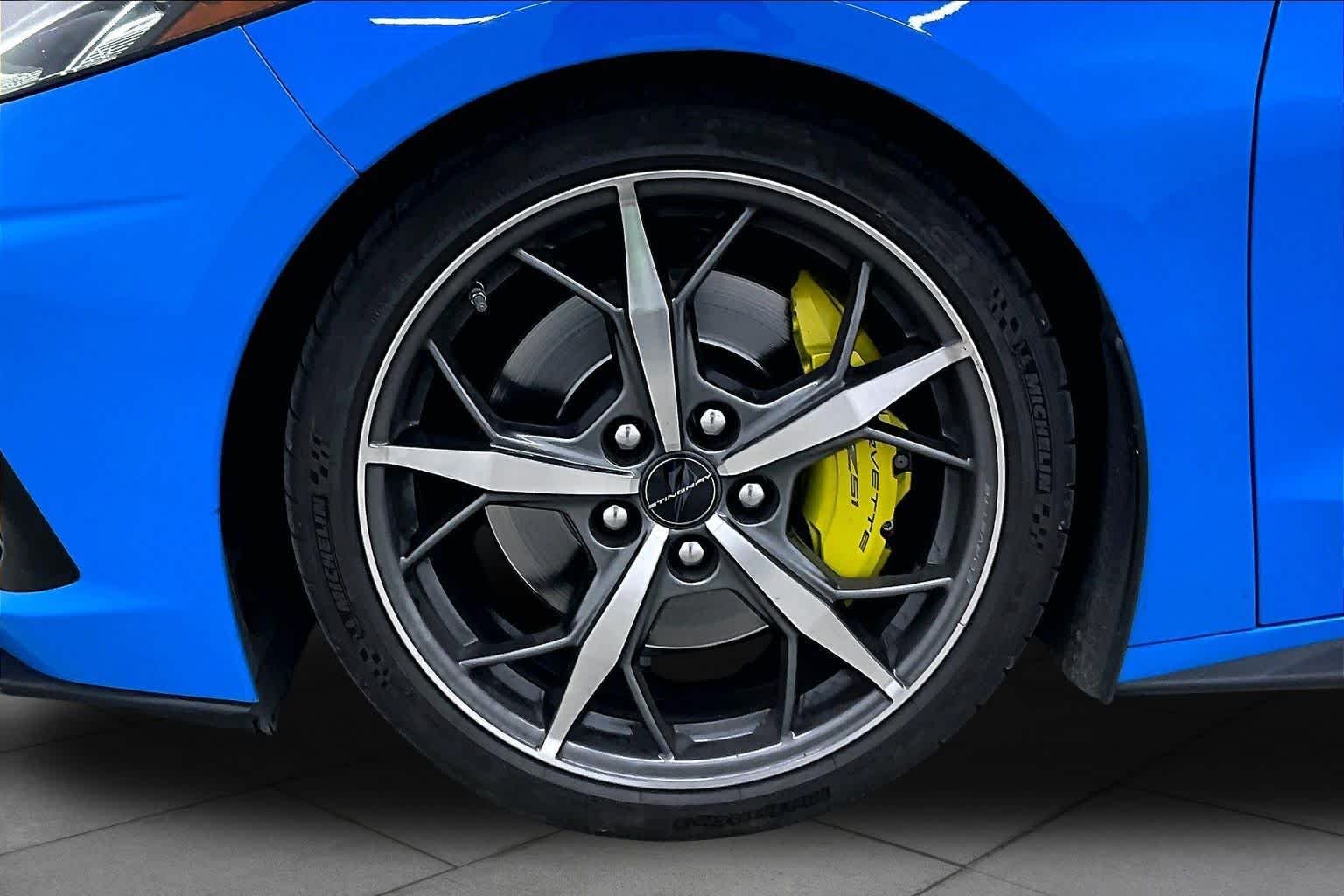 Used 2021 Rapid Blue Chevrolet 2LT image 11