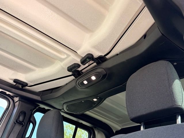 Used 2024 Gray Jeep Sport image 12