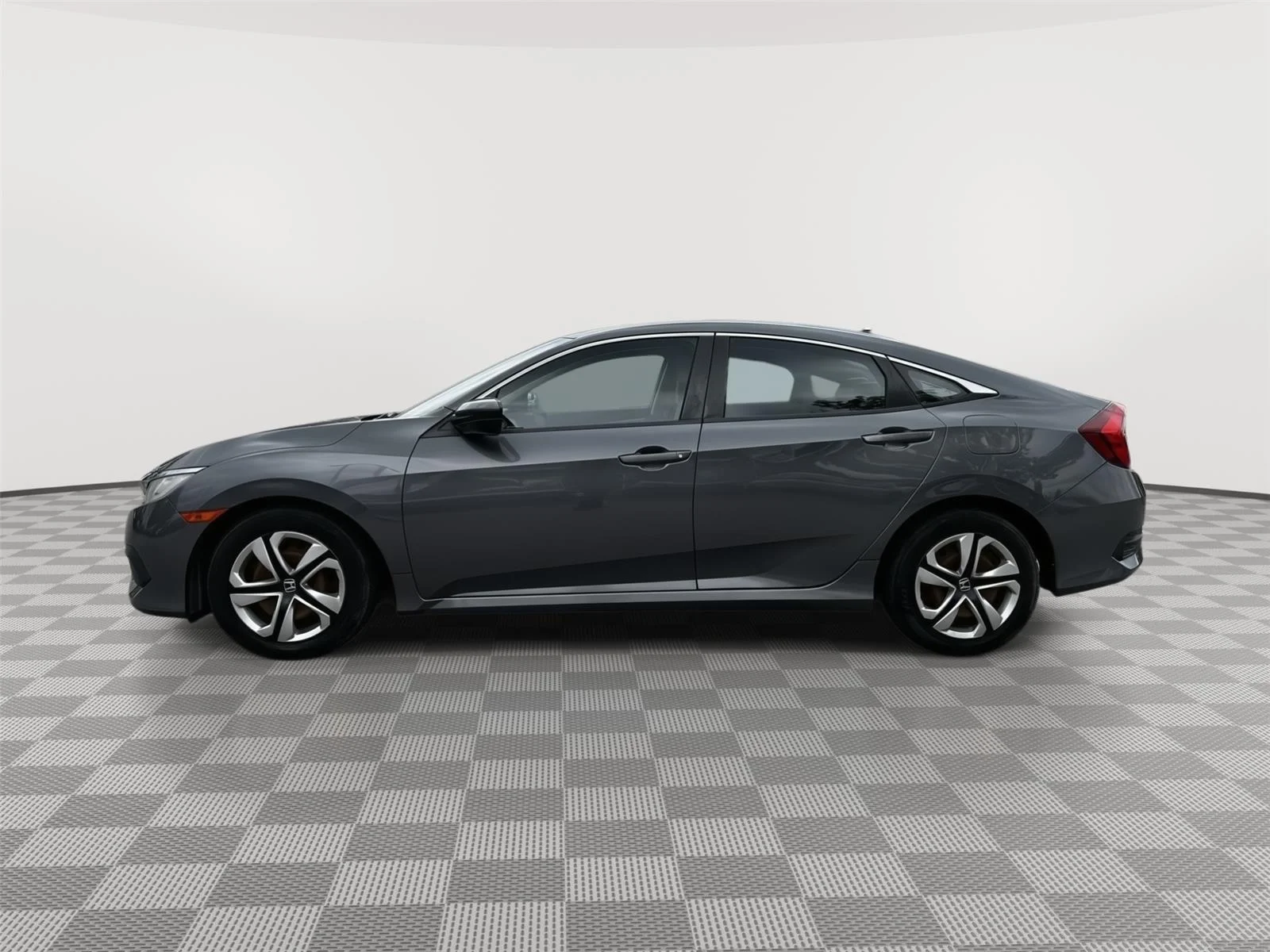 Used 2016 Modern Steel Metallic Honda LX image 3
