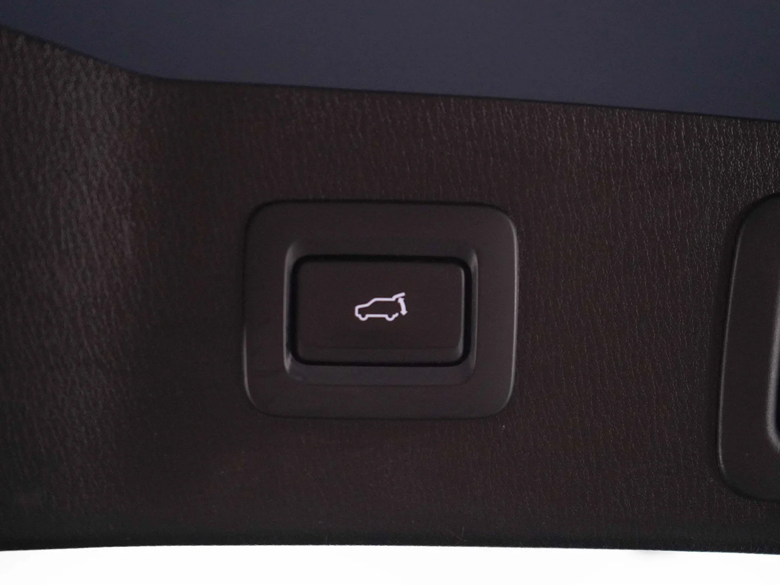 Used 2023 Polymetal Gray Mazda 2.5 S Carbon Edition image 18