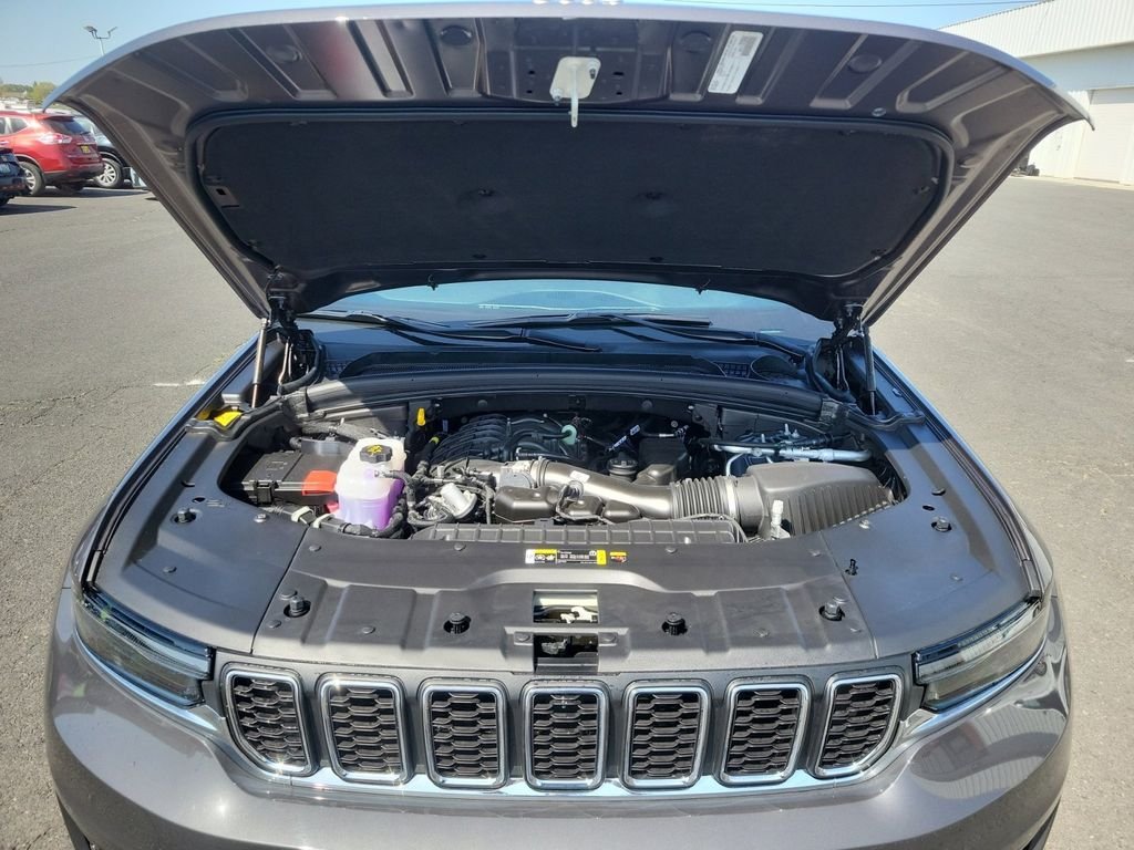2025 Jeep Grand Cherokee L Laredo - Photo 16