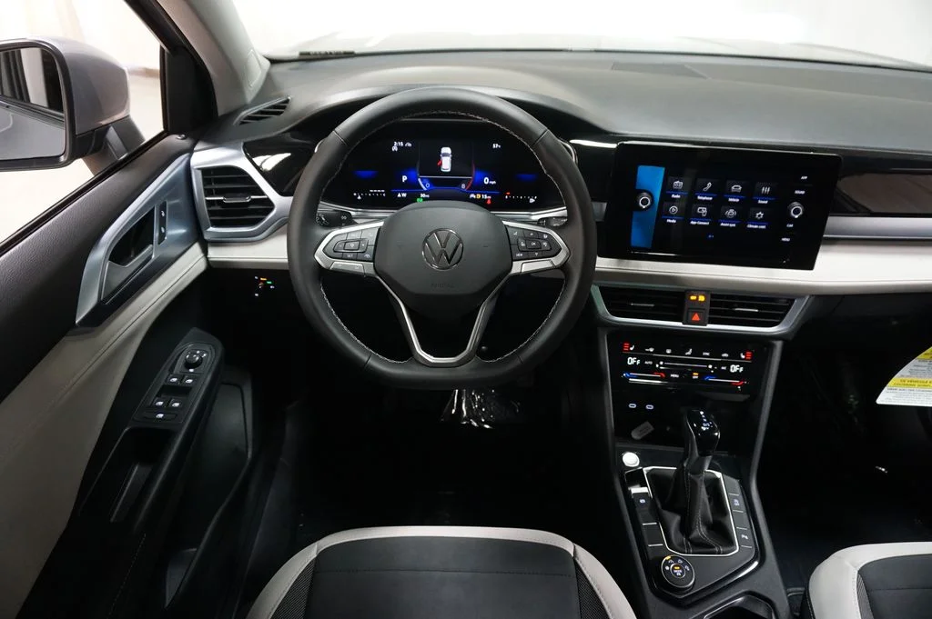 New 2026 Silver Volkswagen 1.5T SE image 12